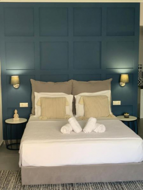 Ermou Central Suites